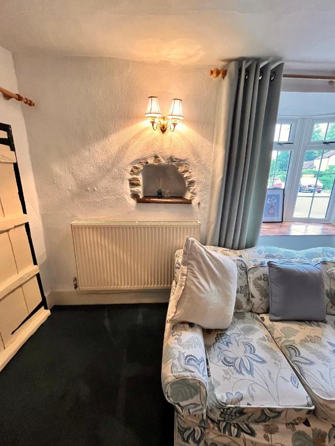 The Snuggery Cottage Тонтон Екстер'єр фото