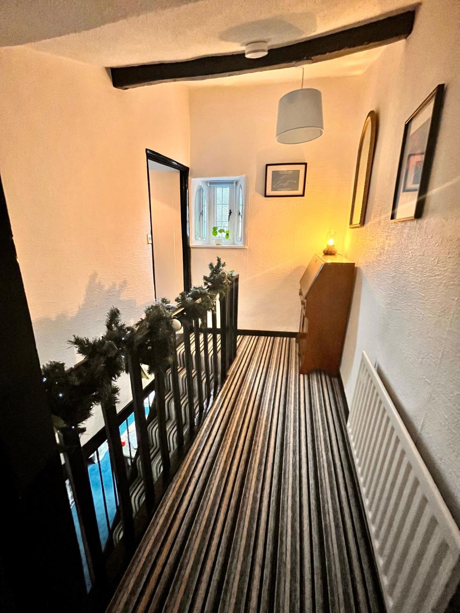 The Snuggery Cottage Тонтон Екстер'єр фото